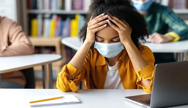 Les Universités Anglaises à L’ère De La Crise Sanitaire